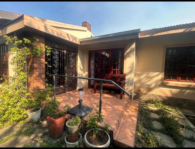 4 BEDROOM HOUSE FOR SALE IN MEYERVILLE